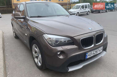 Позашляховик / Кросовер BMW X1 2011 в Вінниці