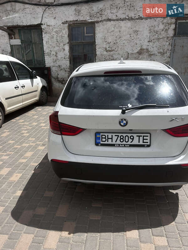 Позашляховик / Кросовер BMW X1 2011 в Білгороді-Дністровському фото 3 Позашляховик / Кросовер BMW X1 2011 в Білгороді-Дністровському