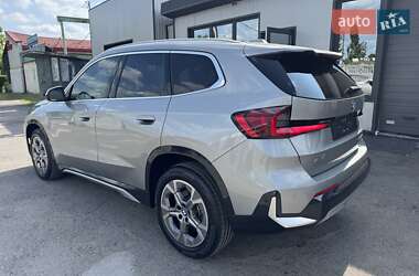 Внедорожник / Кроссовер BMW X1 2023 в 