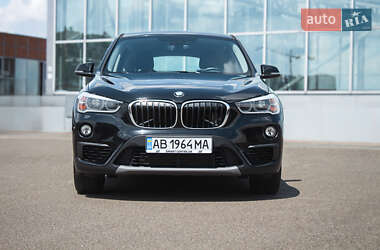 Внедорожник / Кроссовер BMW X1 2017 в Киеве