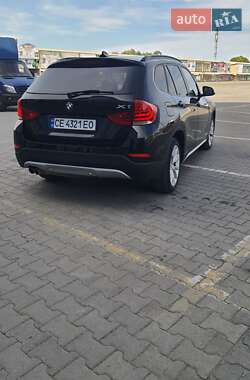 Позашляховик / Кросовер BMW X1 2014 в 