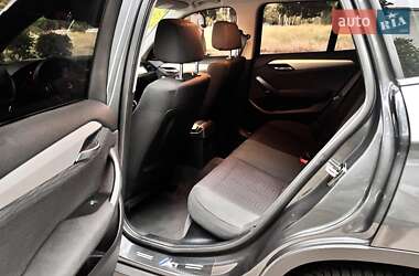 Внедорожник / Кроссовер BMW X1 2012 в 