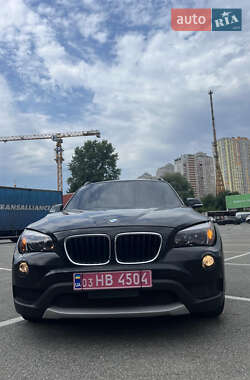 Позашляховик / Кросовер BMW X1 2013 в Києві