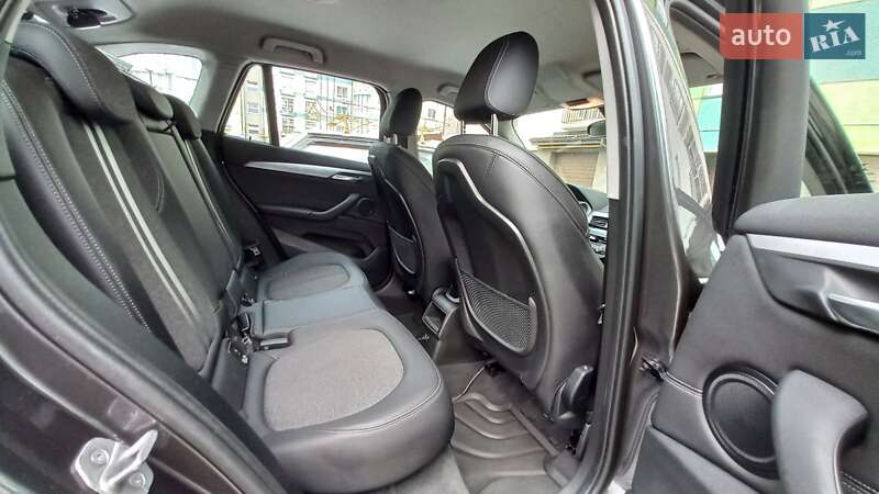 Внедорожник / Кроссовер BMW X1 2022 в Ивано-Франковске