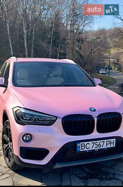 Позашляховик / Кросовер BMW X1 2016 в Києві