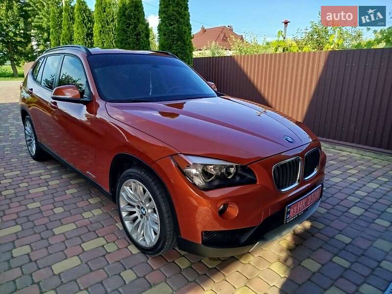 Внедорожник / Кроссовер BMW X1 2013 в Владимире