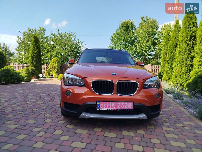 Внедорожник / Кроссовер BMW X1 2013 в Владимире