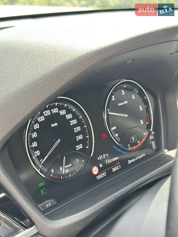 Позашляховик / Кросовер BMW X1 2021 в Чернівцях