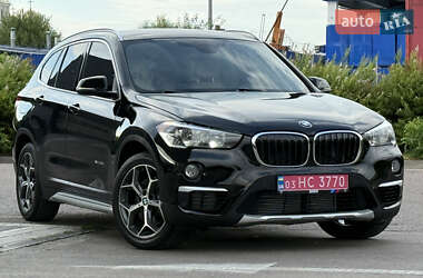 Внедорожник / Кроссовер BMW X1 2017 в Дрогобыче