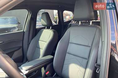 Внедорожник / Кроссовер BMW X1 2024 в 