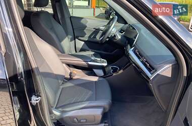 Внедорожник / Кроссовер BMW X1 2024 в 