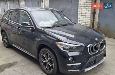 Внедорожник / Кроссовер BMW X1 2018 в Киеве