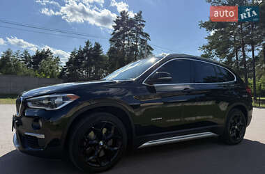 Внедорожник / Кроссовер BMW X1 2017 в Новояворовске