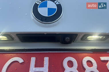 Позашляховик / Кросовер BMW X1 2017 в 
