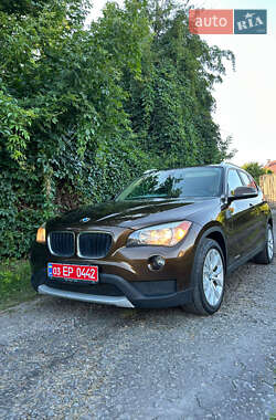 Позашляховик / Кросовер BMW X1 2013 в 