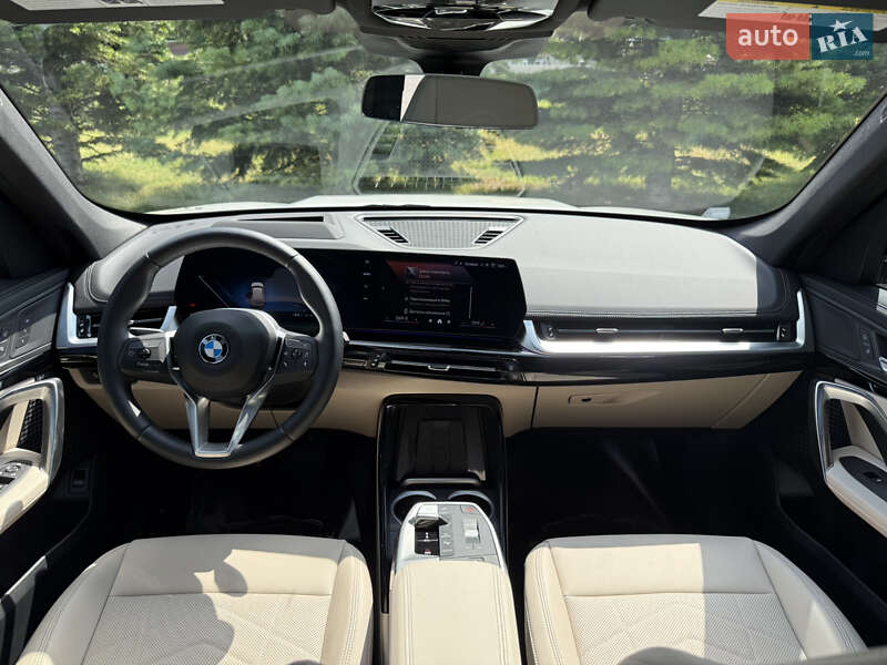 Внедорожник / Кроссовер BMW X1 2024 в Одессе