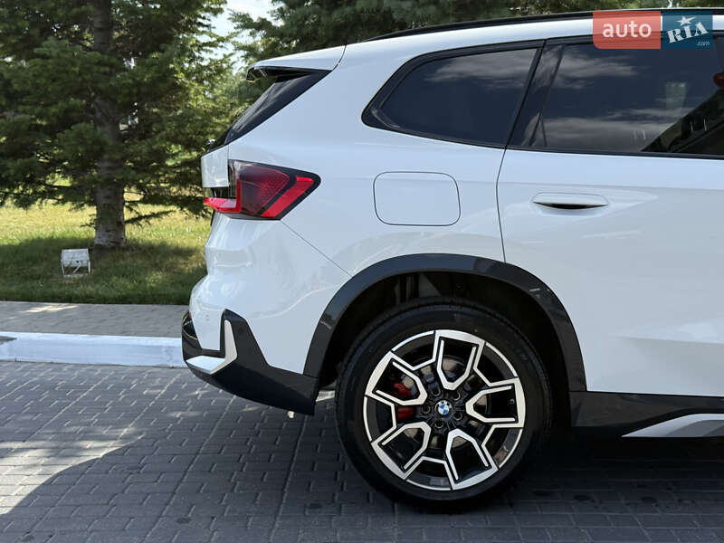 Внедорожник / Кроссовер BMW X1 2024 в Одессе