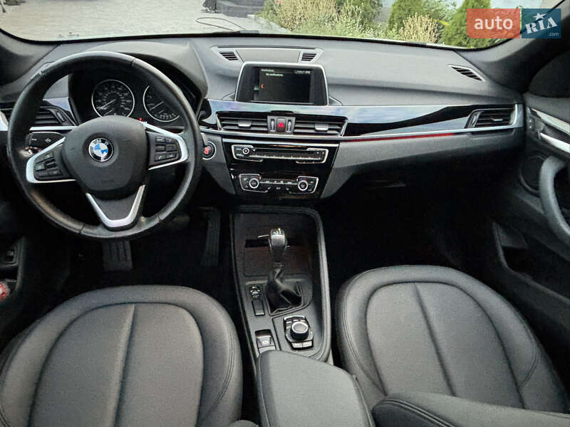 Позашляховик / Кросовер BMW X1 2017 в Полтаві