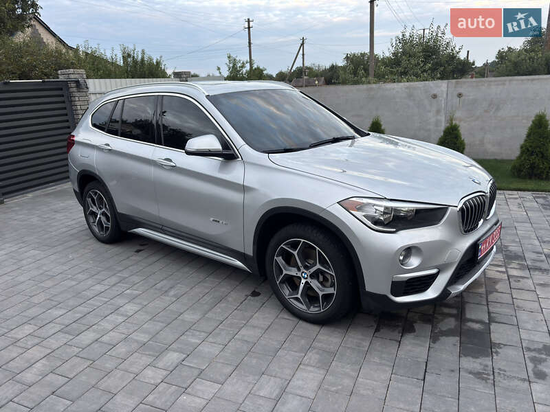Позашляховик / Кросовер BMW X1 2017 в Полтаві
