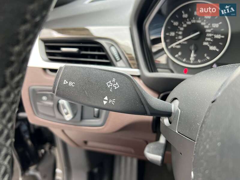 Внедорожник / Кроссовер BMW X1 2016 в Киеве