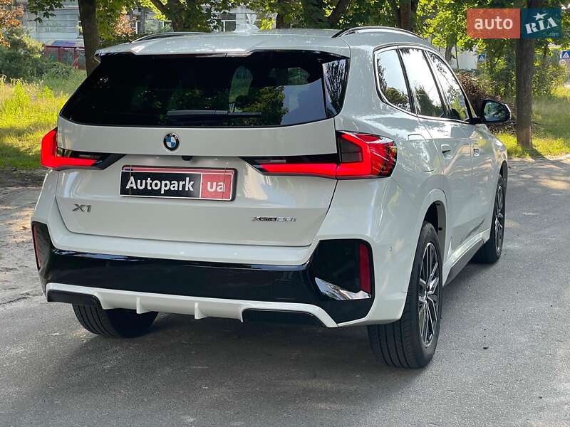 Позашляховик / Кросовер BMW X1 2023 в Києві фото 10 Позашляховик / Кросовер BMW X1 2023 в Києві