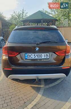 Внедорожник / Кроссовер BMW X1 2010 в Львове