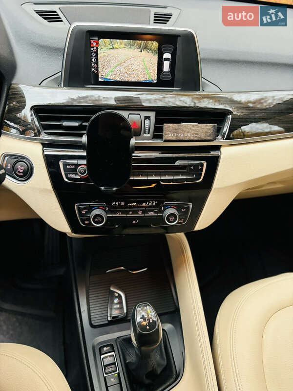 Внедорожник / Кроссовер BMW X1 2017 в Львове фото 4 Внедорожник / Кроссовер BMW X1 2017 в Львове