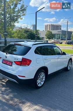 Позашляховик / Кросовер BMW X1 2014 в Харкові