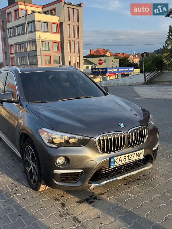 Внедорожник / Кроссовер BMW X1 2018 в Киеве