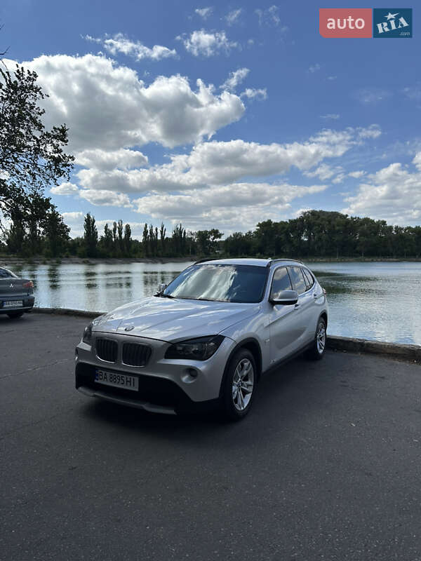 Внедорожник / Кроссовер BMW X1 2010 в Кропивницком