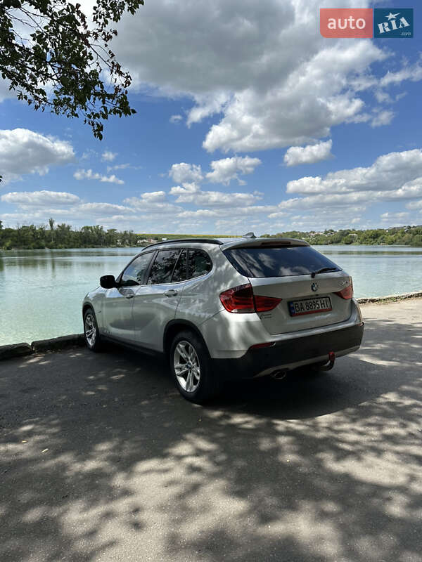 Внедорожник / Кроссовер BMW X1 2010 в Кропивницком