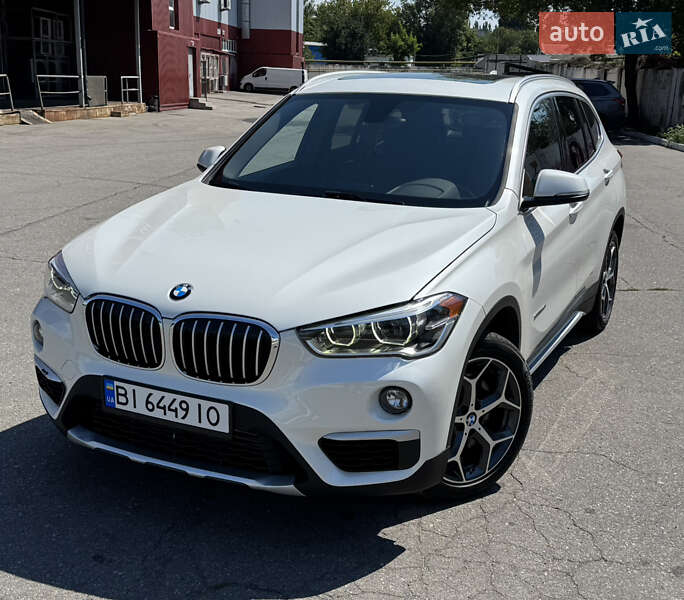 Внедорожник / Кроссовер BMW X1 2016 в Кременчуге фото Внедорожник / Кроссовер BMW X1 2016 в Кременчуге