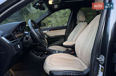 Внедорожник / Кроссовер BMW X1 2016 в 