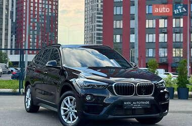 Позашляховик / Кросовер BMW X1 2016 в Києві