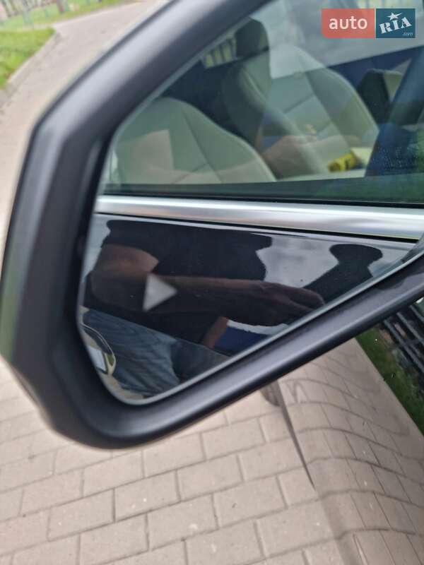 Внедорожник / Кроссовер BMW X1 2023 в Нововолынске