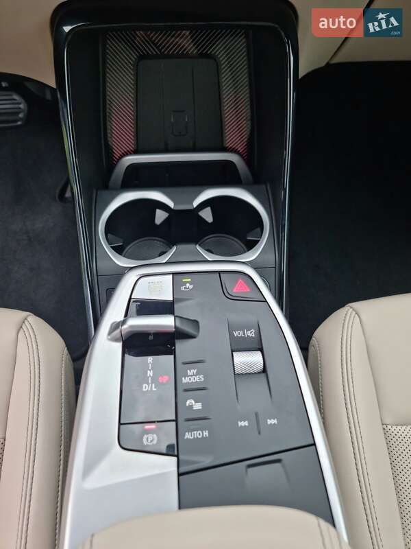 Внедорожник / Кроссовер BMW X1 2023 в Нововолынске