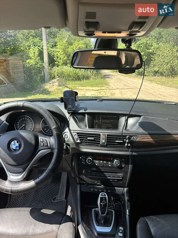 Внедорожник / Кроссовер BMW X1 2014 в Радомышле