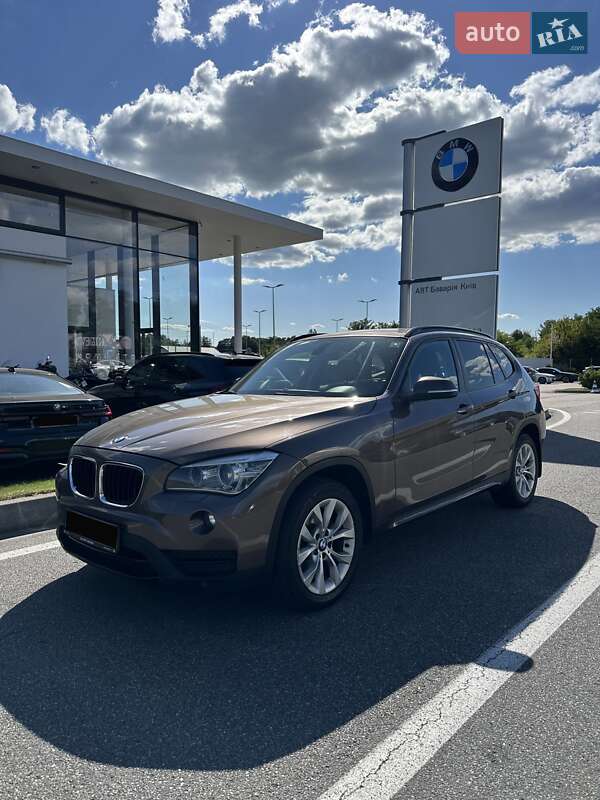 BMW X1 2012