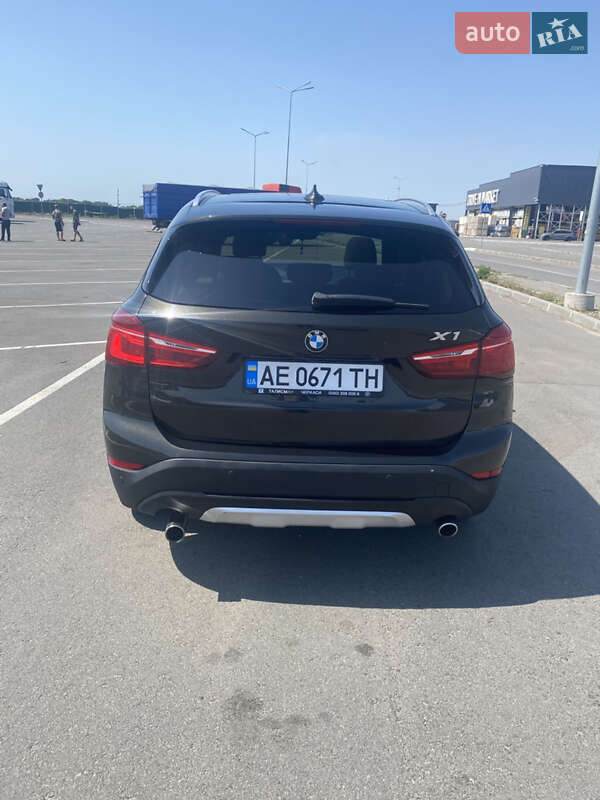 Внедорожник / Кроссовер BMW X1 2015 в Днепре фото 16 Внедорожник / Кроссовер BMW X1 2015 в Днепре