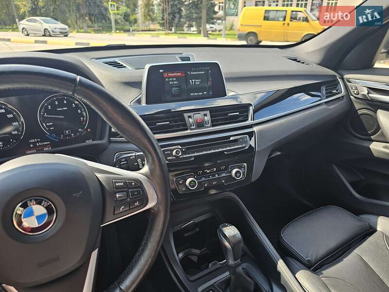 Внедорожник / Кроссовер BMW X1 2018 в Киеве
