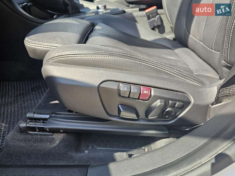 Внедорожник / Кроссовер BMW X1 2018 в Киеве