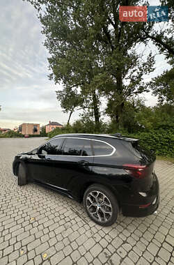 Внедорожник / Кроссовер BMW X1 2019 в Городке