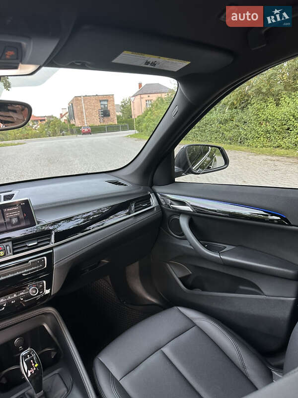 Внедорожник / Кроссовер BMW X1 2019 в Городке