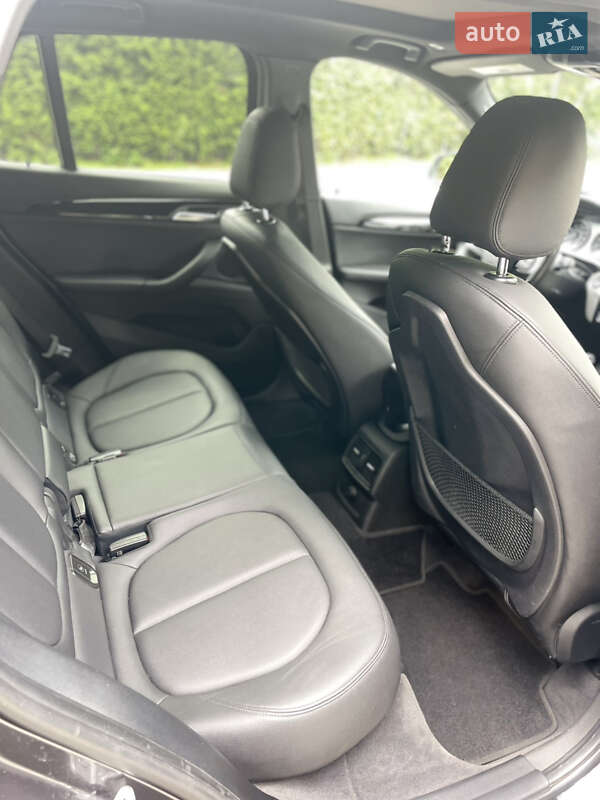 Внедорожник / Кроссовер BMW X1 2016 в Киеве фото 15 Внедорожник / Кроссовер BMW X1 2016 в Киеве