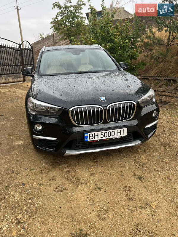 Внедорожник / Кроссовер BMW X1 2017 в Одессе фото 2 Внедорожник / Кроссовер BMW X1 2017 в Одессе