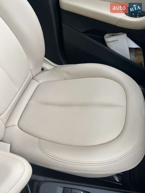 Внедорожник / Кроссовер BMW X1 2017 в Одессе фото 6 Внедорожник / Кроссовер BMW X1 2017 в Одессе