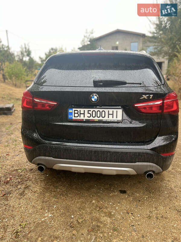 Внедорожник / Кроссовер BMW X1 2017 в Одессе фото 12 Внедорожник / Кроссовер BMW X1 2017 в Одессе