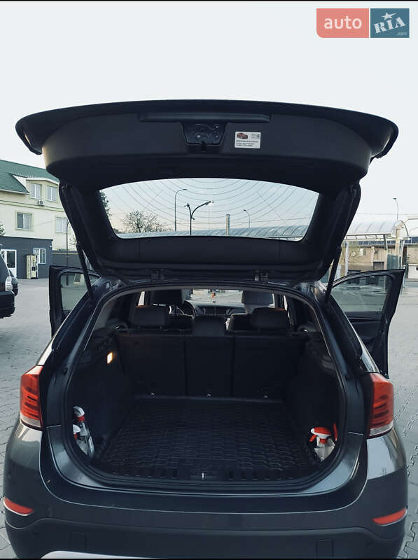 Внедорожник / Кроссовер BMW X1 2013 в Одессе