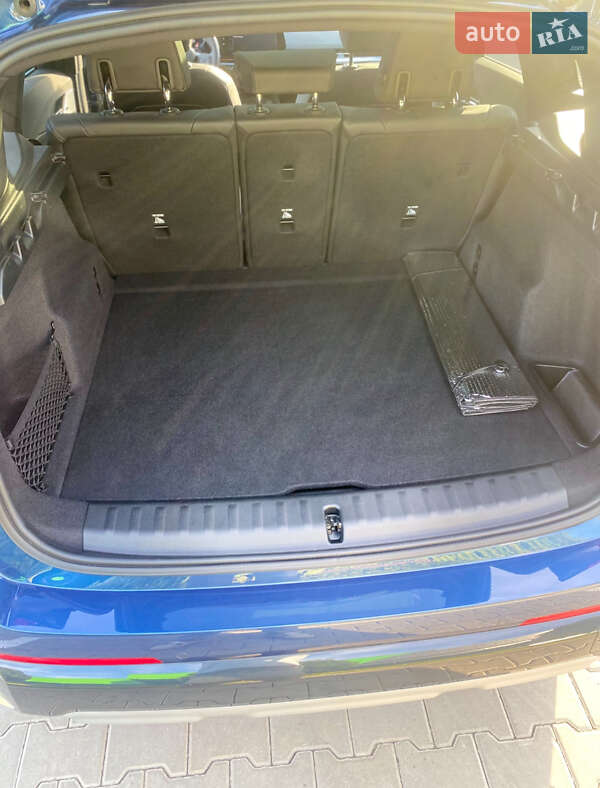 Внедорожник / Кроссовер BMW X1 2024 в Киеве