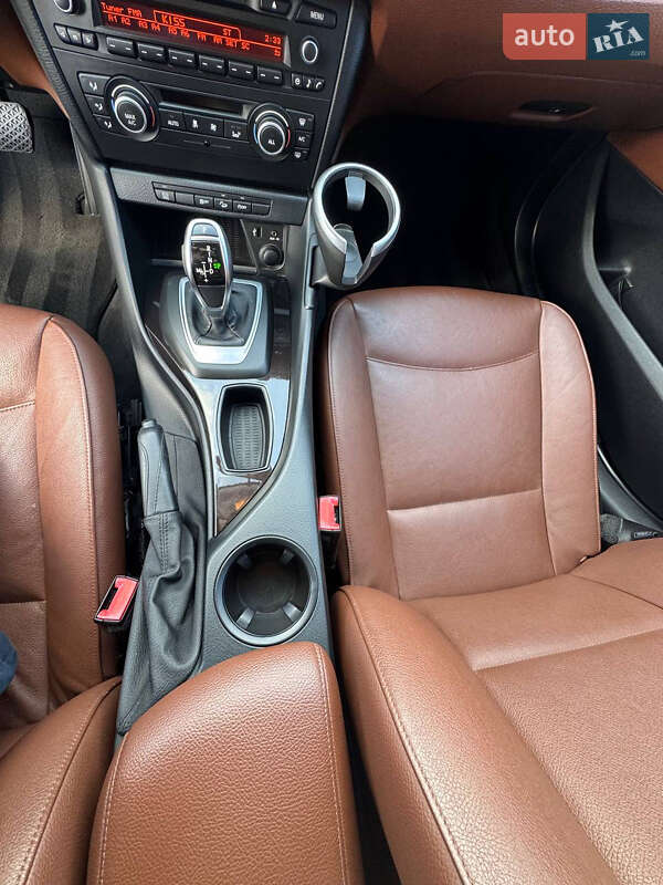 Внедорожник / Кроссовер BMW X1 2012 в Львове